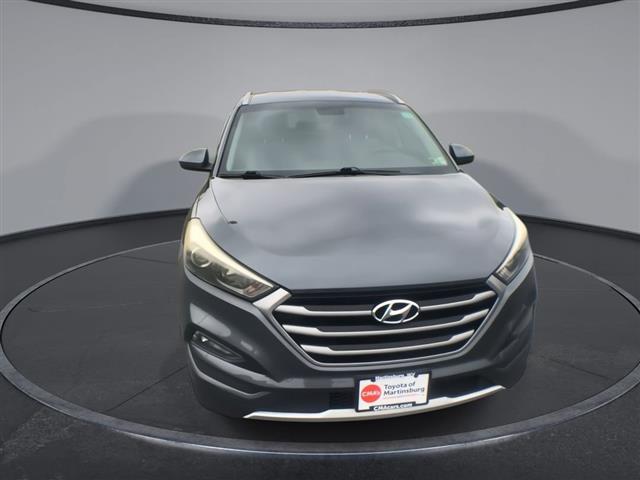 $14900 : PRE-OWNED 2017 HYUNDAI TUCSON image 3