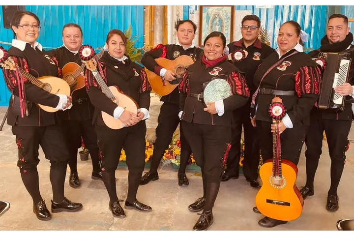 ESTUDIANTINA MISA, SERENATAS image 5