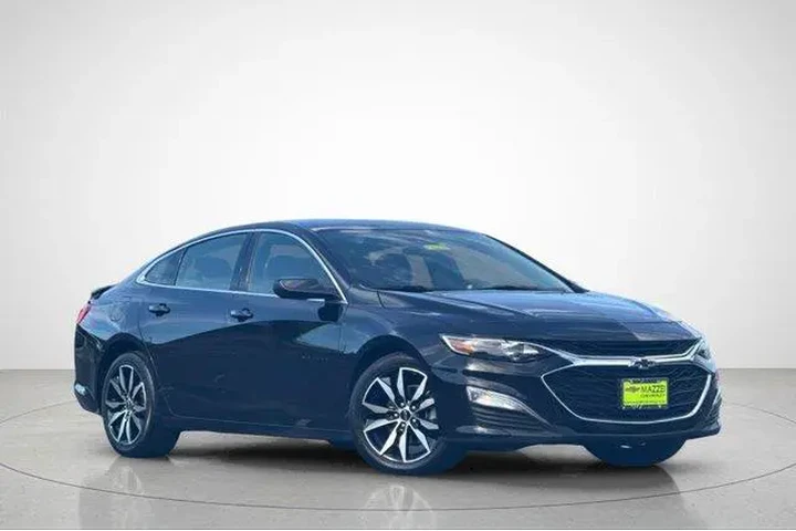 $20562 : Chevrolet Malibu 2025 RS 4dr image 2