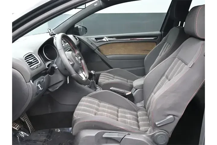 $6697 : Volkswagen GTI 2011 Base PZE image 10