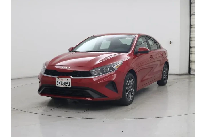 $17998 : Kia Forte 2024 LXS 4dr Sedan image 4