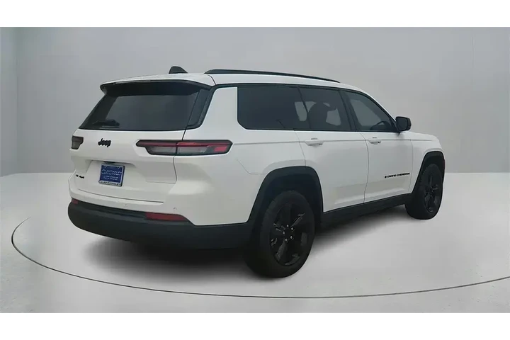 $24820 : Jeep Grand Cherokee L 2021 4 image 4