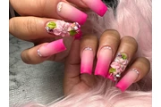 Diseños de Uñas con Estilo thumbnail