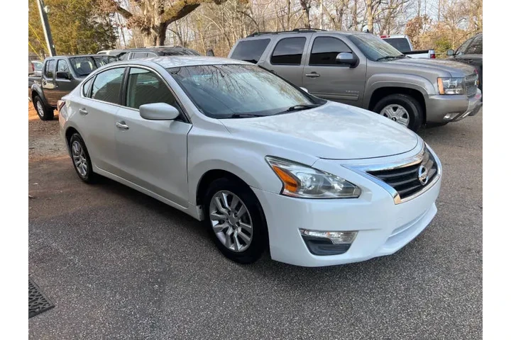 $5999 : 2015 Altima 2.5 S image 5