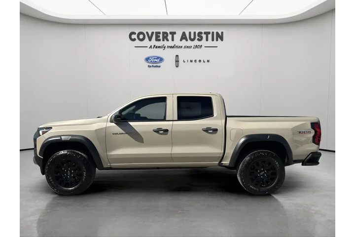 $38888 : Chevrolet Colorado 2024 4x4 image 2