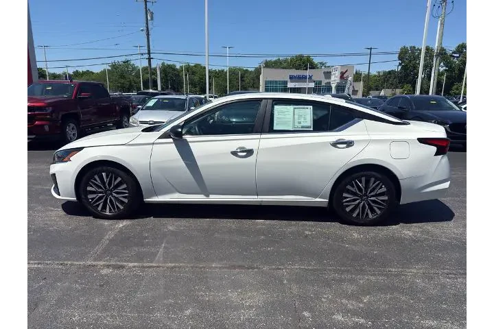 $23995 : Nissan Altima 2025 2.5 SV 4d image 5