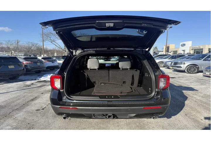 $36985 : Ford Explorer 2023 AWD ST-Li image 6