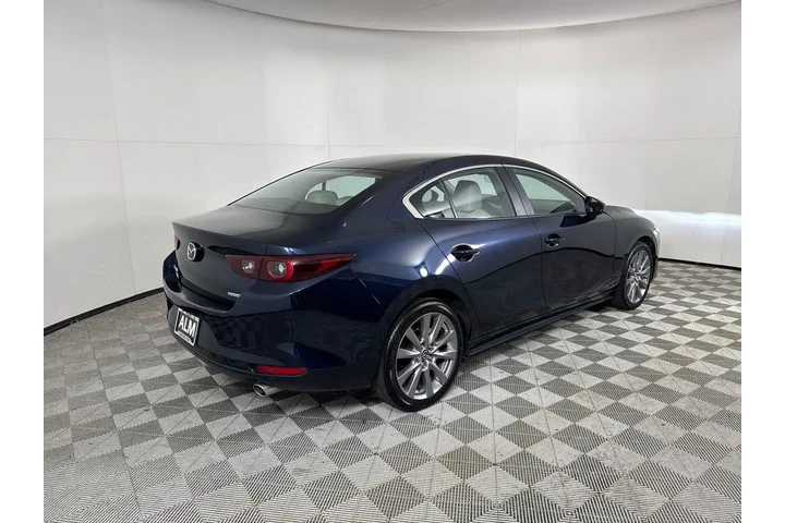 $20520 : Mazda Mazda3 Sedan 2025 2.5 image 6