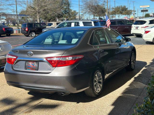 $19999 : 2017 Camry SE image 8