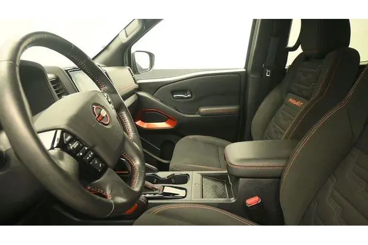 $36996 : Nissan Frontier 2022 4x4 PRO image 4