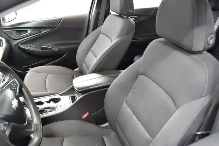 $18994 : Chevrolet Malibu 2024 LT 4dr image 9