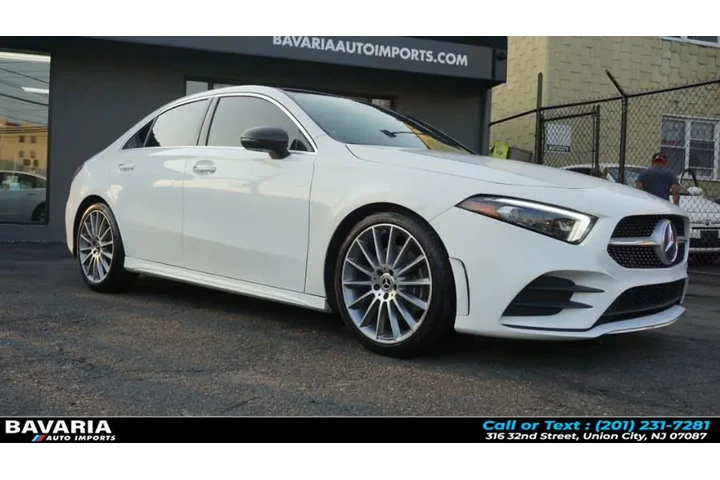 $18888 : 2019 A-Class A 220 4MATIC Sed image 4