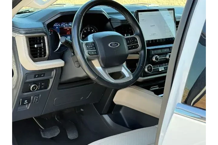 $36989 : Ford Expedition 2024 4x2 Lim image 6