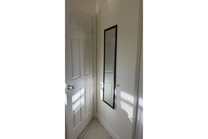 $1000 : Renta de habitación amueblada image 4