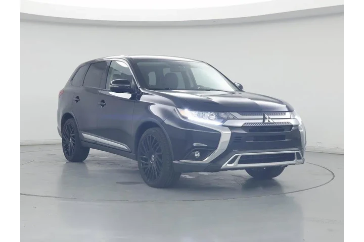 $13998 : Mitsubishi Outlander 2019 SE image 1