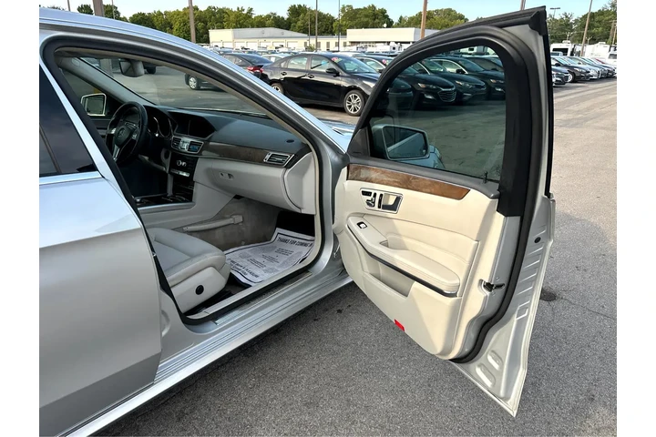 $11980 : 2014 Mercedes-Benz E-Class 4d image 8