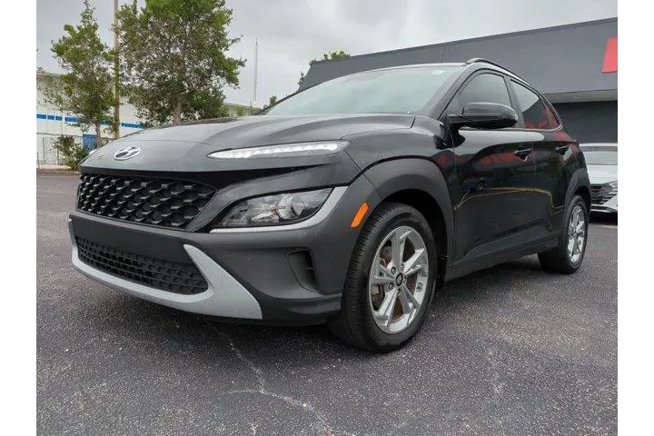 $16988 : Hyundai KONA 2022 SEL 4dr Cr image 8