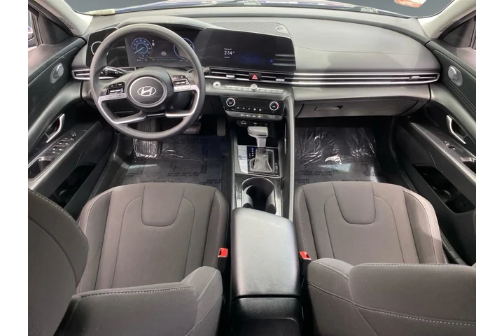 $24794 : Hyundai ELANTRA Hybrid 2024 image 6