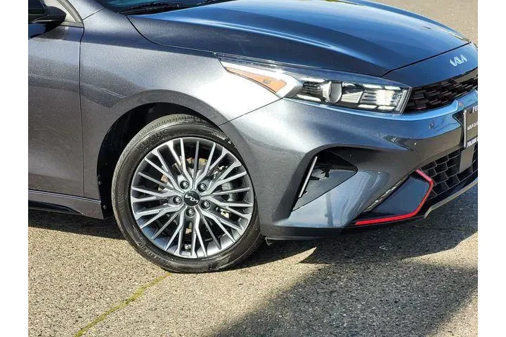 $19201 : Kia Forte 2023 GT-Line 4dr S image 6