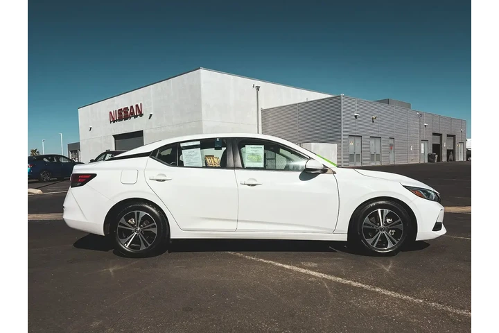 $17961 : Nissan Sentra 2023 SV 4dr Se image 2