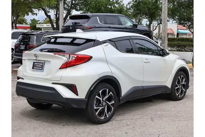 $20890 : Toyota C-HR 2021 LE 4dr Cros image 8