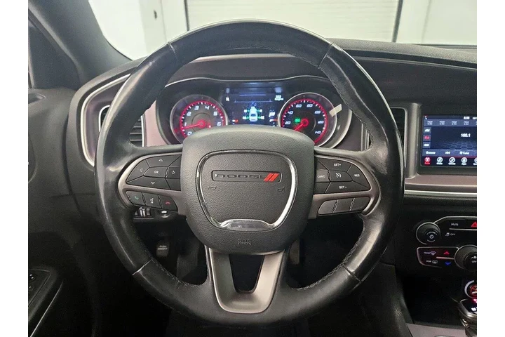 $18998 : Dodge Charger 2019 SXT 4dr S image 9