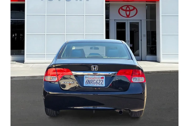 $10488 : Honda Civic 2010 LX 4dr Seda image 5