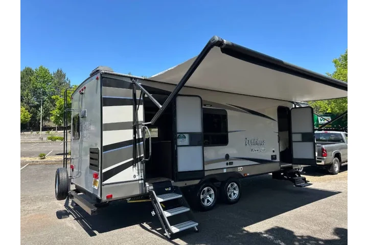 $27995 : 2020 Forest River Wildcat Max image 8