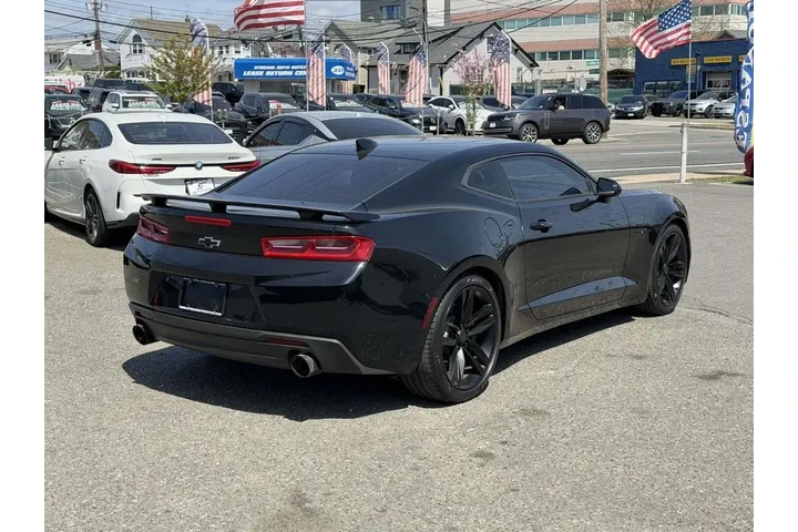 $32298 : Chevrolet Camaro 2018 SS 2dr image 8