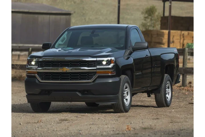 $23543 : Chevrolet Silverado 1500 201 image 1