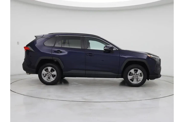 $29998 : Toyota RAV4 2022 XLE 4dr SUV image 7
