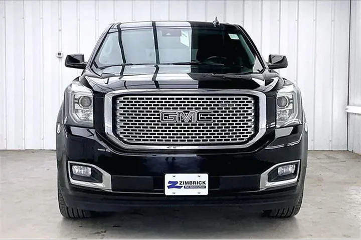 $17490 : GMC Yukon 2016 4x4 SLT 4dr S image 3