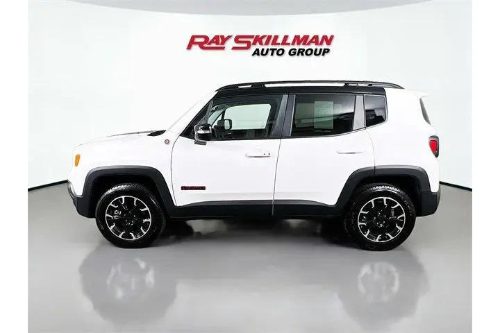 $25975 : Jeep Renegade 2023 4x4 Trail image 4