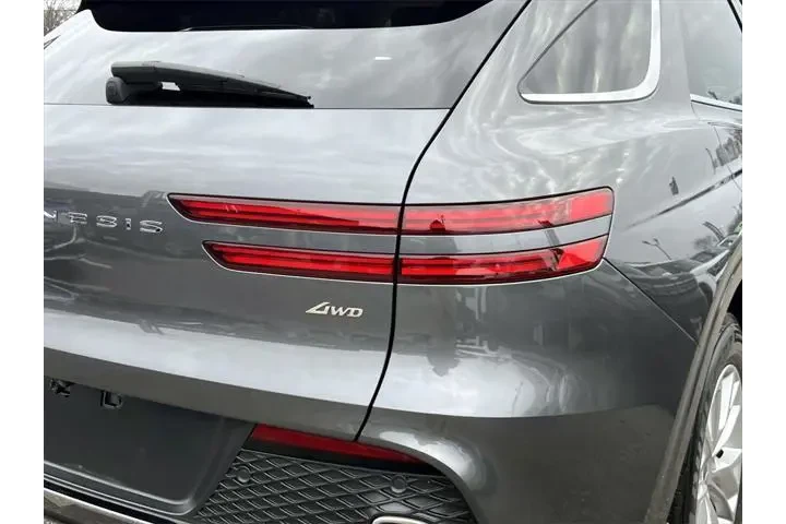 $38995 : Genesis GV70 2022 AWD 2.5T S image 7