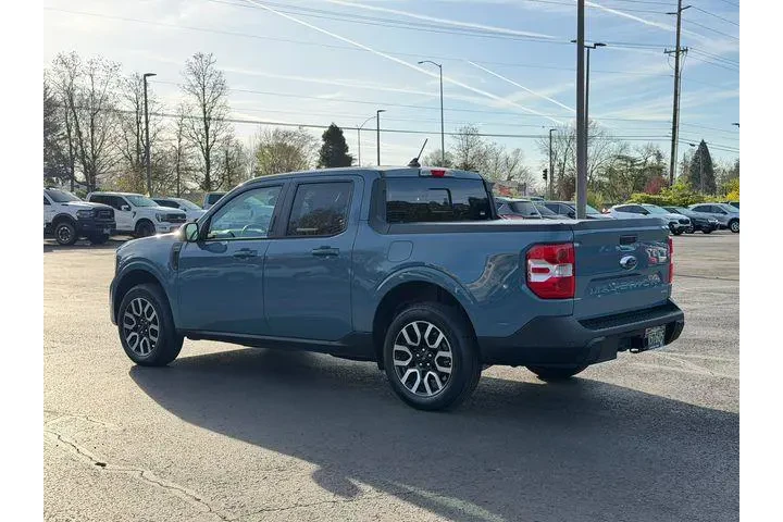 $34995 : Ford Maverick 2022 AWD XL 4d image 6