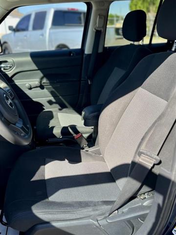 $12900 : 2014 JEEP PATRIOT image 10