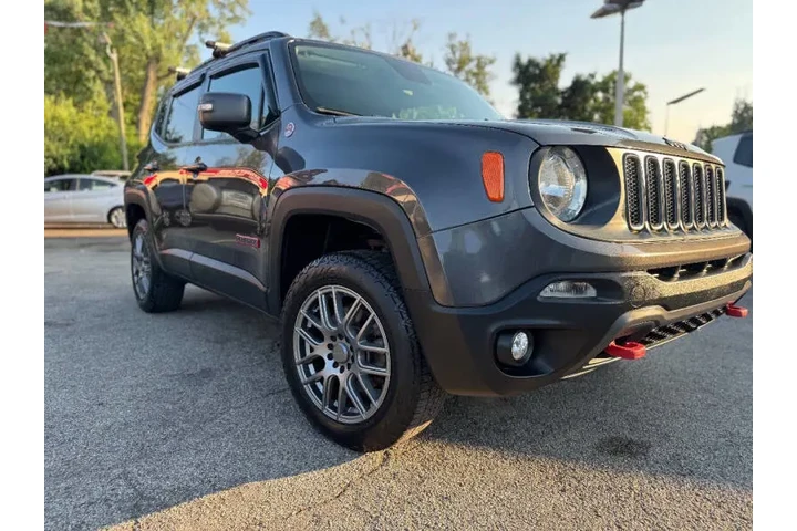 $9499 : 2016 Renegade Trailhawk image 10
