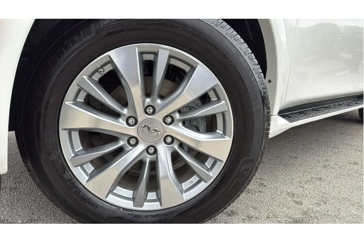 $13995 : INFINITI QX80 2015 4dr SUV image 8