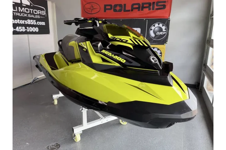 $11995 : 2018 Sea-Doo RXP-X 300 image 3