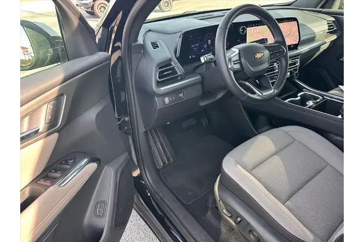 $39970 : Chevrolet Traverse 2025 LT 4 image 9