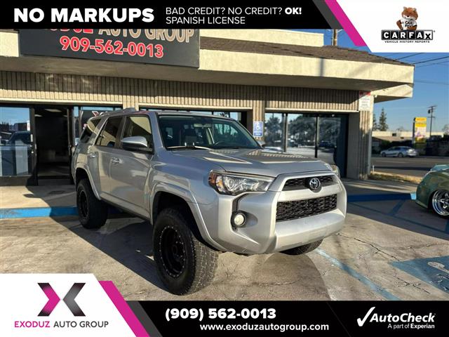 $18995 : 2016 4Runner SR5 image 2