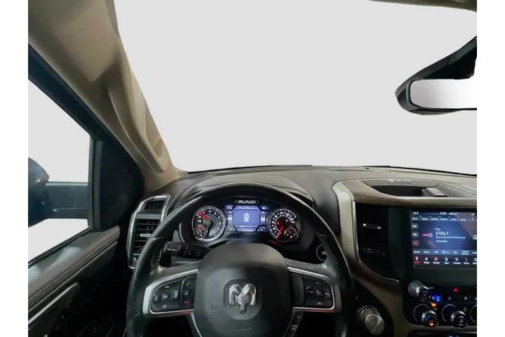 $27800 : Ram 1500 2019 4x4 Laramie 4d image 6