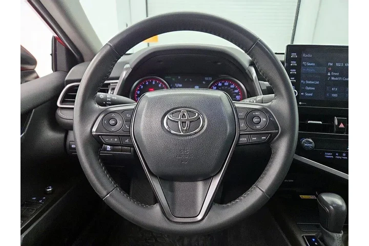 $33998 : Toyota Camry 2024 AWD XSE 4d image 10