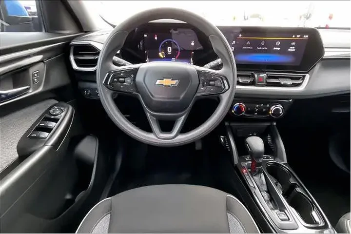 $23938 : Chevrolet Trailblazer 2024 L image 5