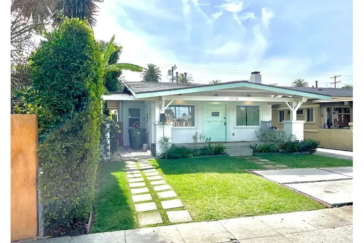 $2200 : HOUSE RENT IN LOS ANGELES CA image 1