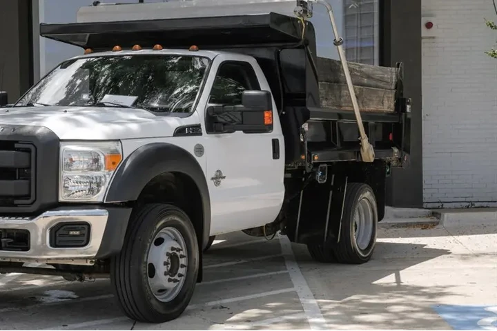 $49990 : 2015 Super Duty F-550 DRW XL image 7