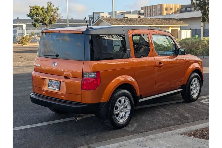 $10988 : 2006 Element EX-P image 6