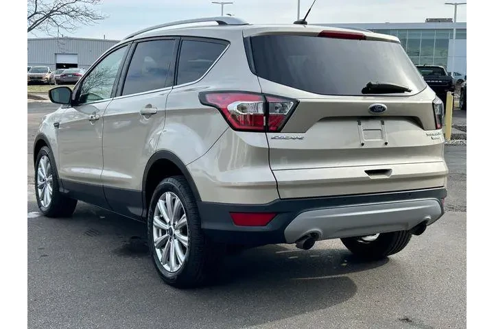 $14500 : Ford Escape 2017 Titanium 4d image 5