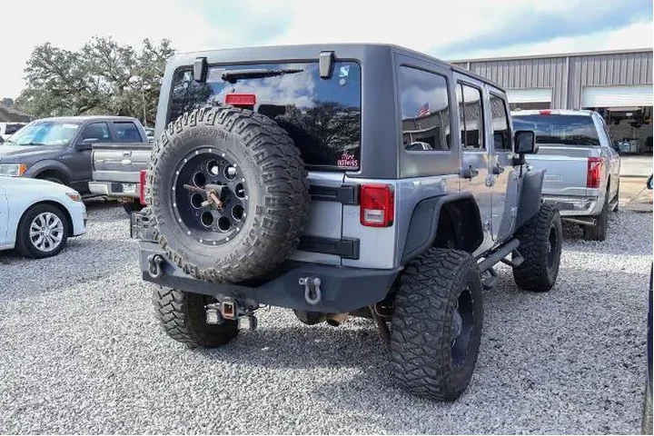 Jeep Wrangler Unlimited 2015 image 3
