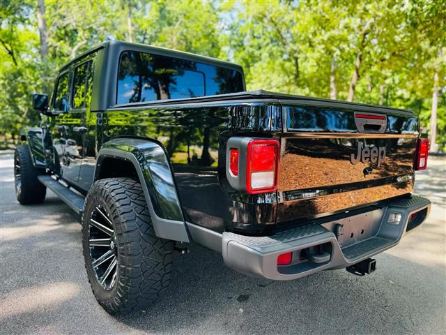 $39999 : 2022 JEEP GLADIATOR image 6